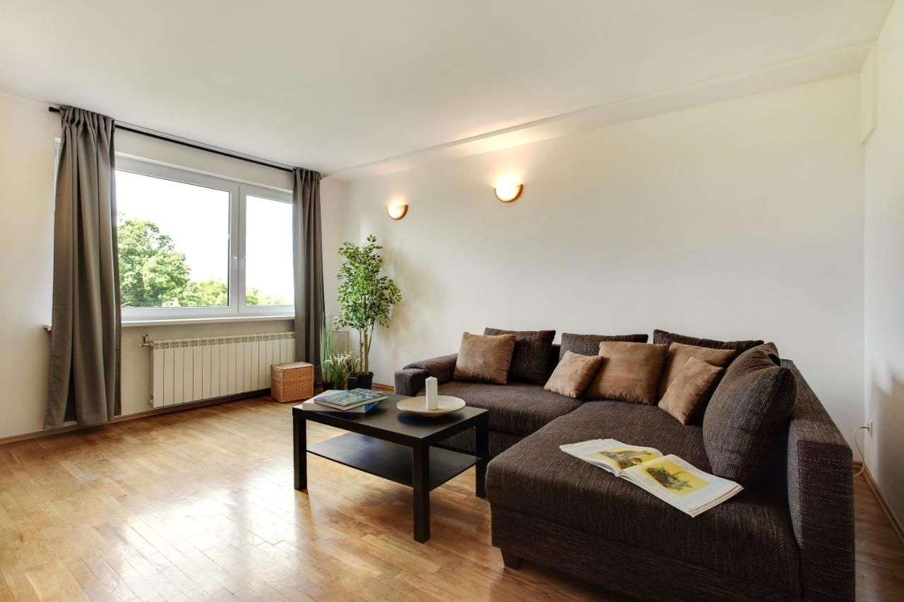 Апартаменты Cosy & Spacious apartment in Artistic District by Houseys Вильнюс-7