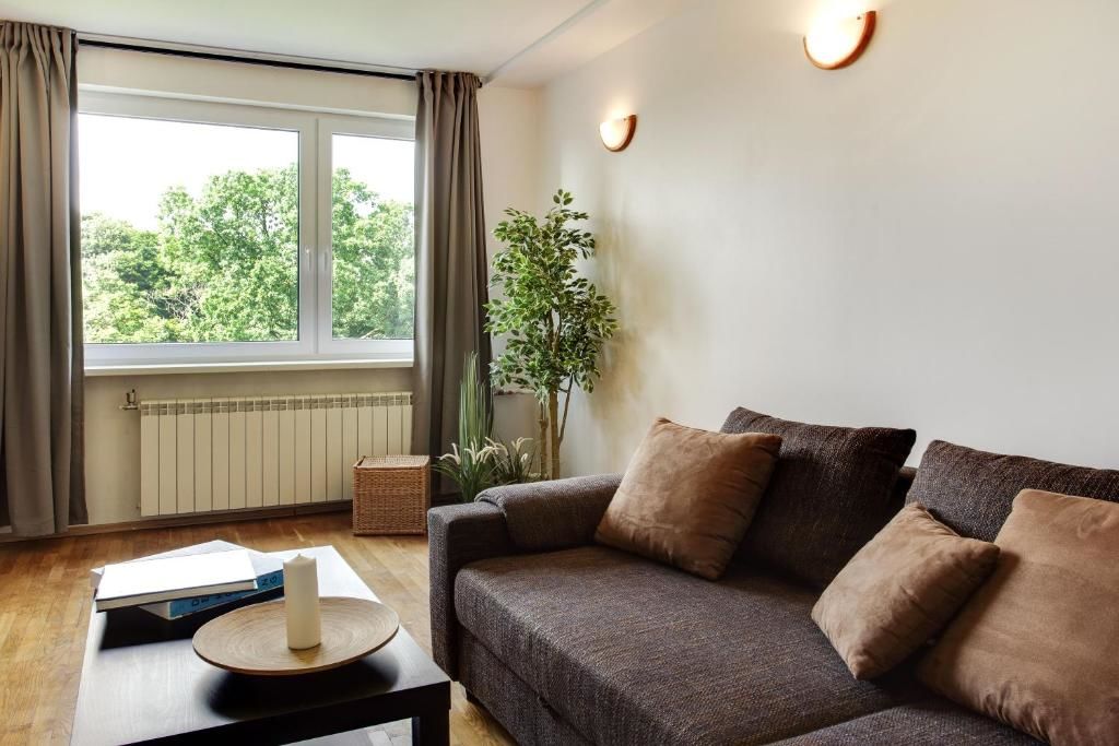 Апартаменты Cosy & Spacious apartment in Artistic District by Houseys Вильнюс-47