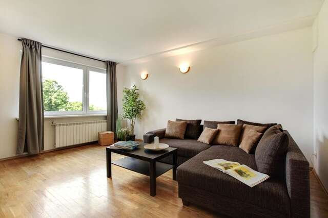Апартаменты Cosy & Spacious apartment in Artistic District by Houseys Вильнюс-6
